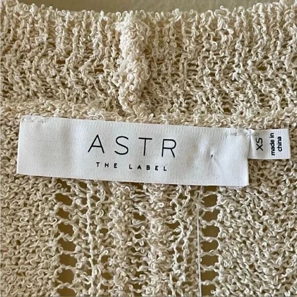 ASTR Faux Wrap V-neck Pointelle Knit Pullover Sweater in Beige Cream SZ XS - Picture 12 of 15